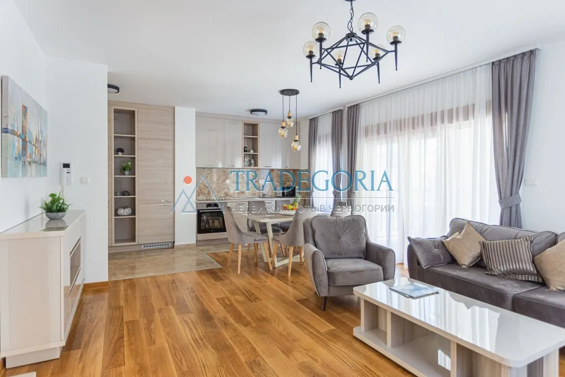 Prodaja, jednosoban stan, 75m², Pržno, Budva