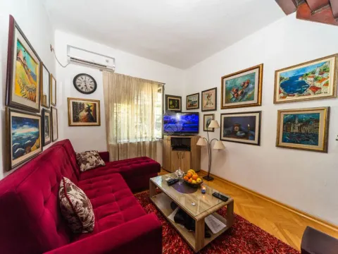 Prodaja, dvosoban stan, 43m2, Centar, Podgorica Prodaja, dvosoban stan, 43m2, Centar, Podgorica