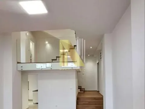 Rent, office space, 247m², Sremska Kamenica, Petrovaradin - image 5