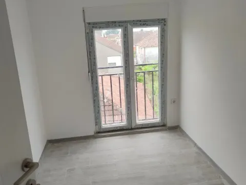 Prodaja, trosoban stan, 108m², Gornja Gorica, Podgorica - image 6