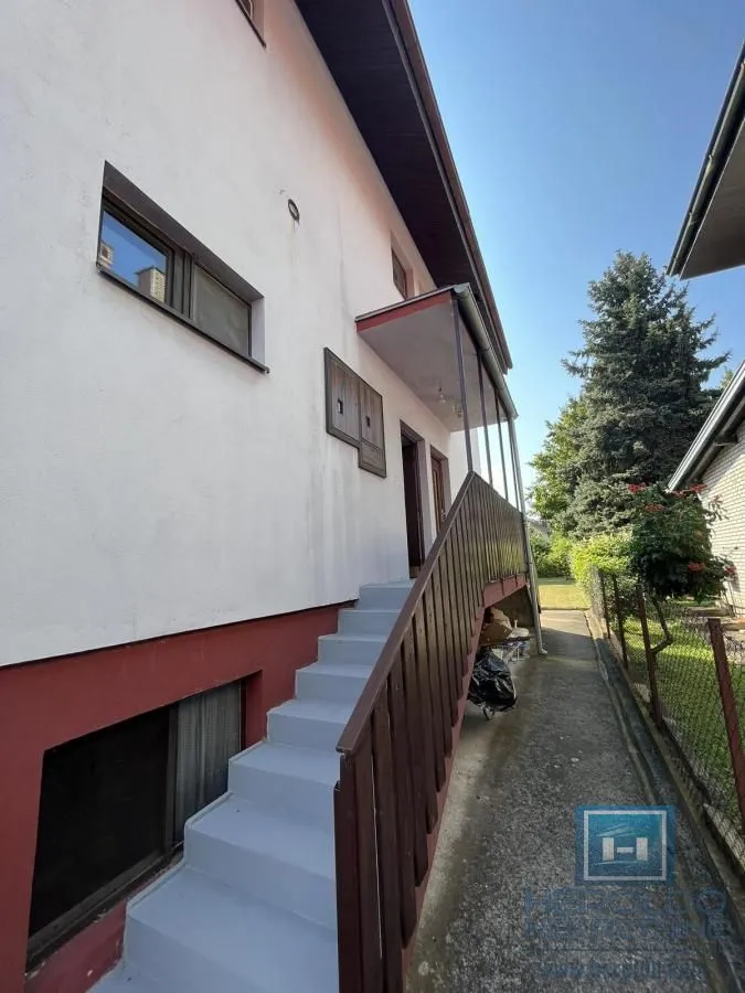 Prodaja, kuća, 353m², Budžino brdo, Jagodina