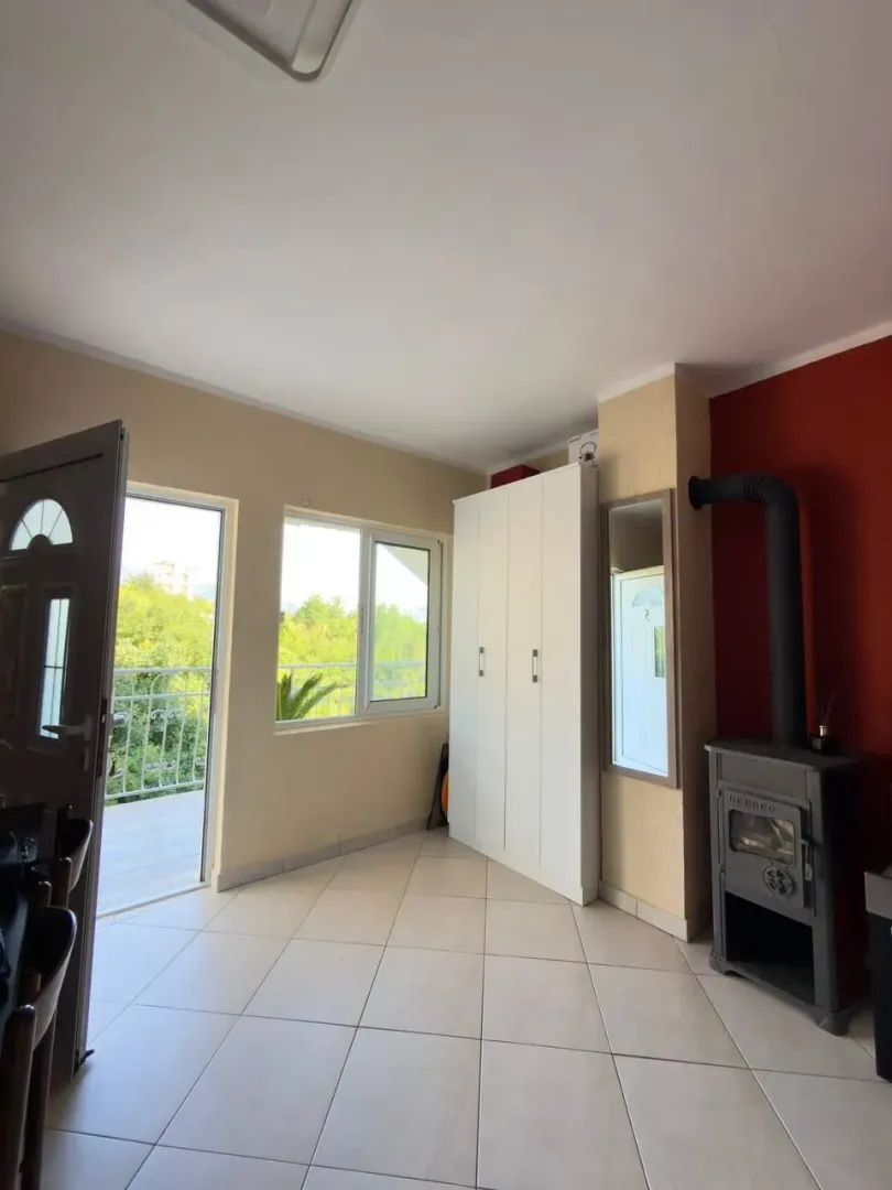 Prodaja, jednosoban stan, 52m², Markovići, Budva