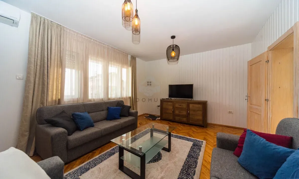 Izdavanje, dvosoban stan, 108m², Stari Aerodrom, Podgorica