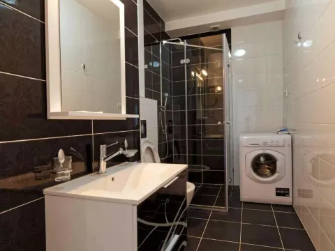 Sale, three bedroom apartment, 140m², Donja Lastva, Tivat - image 3