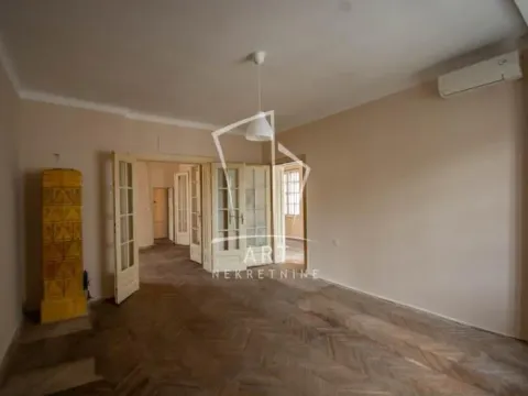 Prodaja, četvorosoban stan, 113m², Vračar Hram, Vračar Sve Podlokacije - image 11