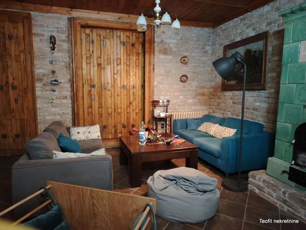 Prodaja, kuća, 239m², Fruška Gora, Novi Sad