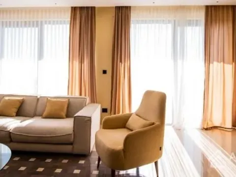 Sale, house, 438m², Centar, Budva - image 3