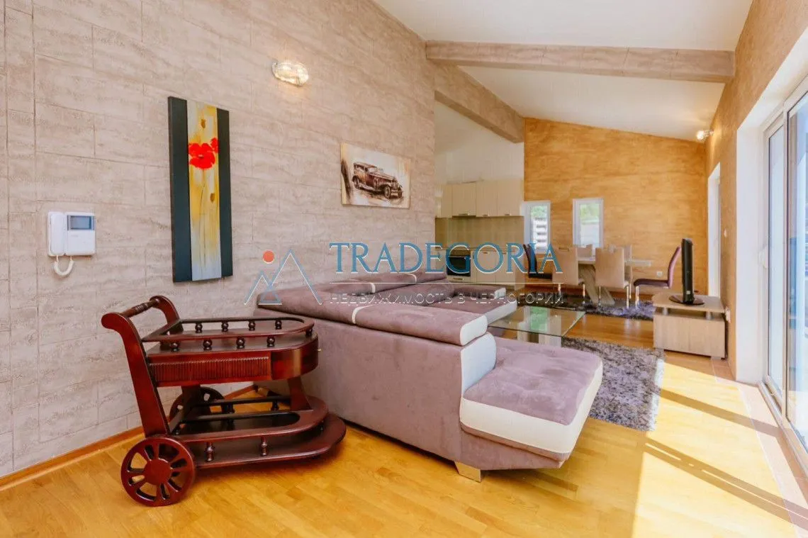 Prodaja, dvosoban stan, 105m², Petrovac, Budva