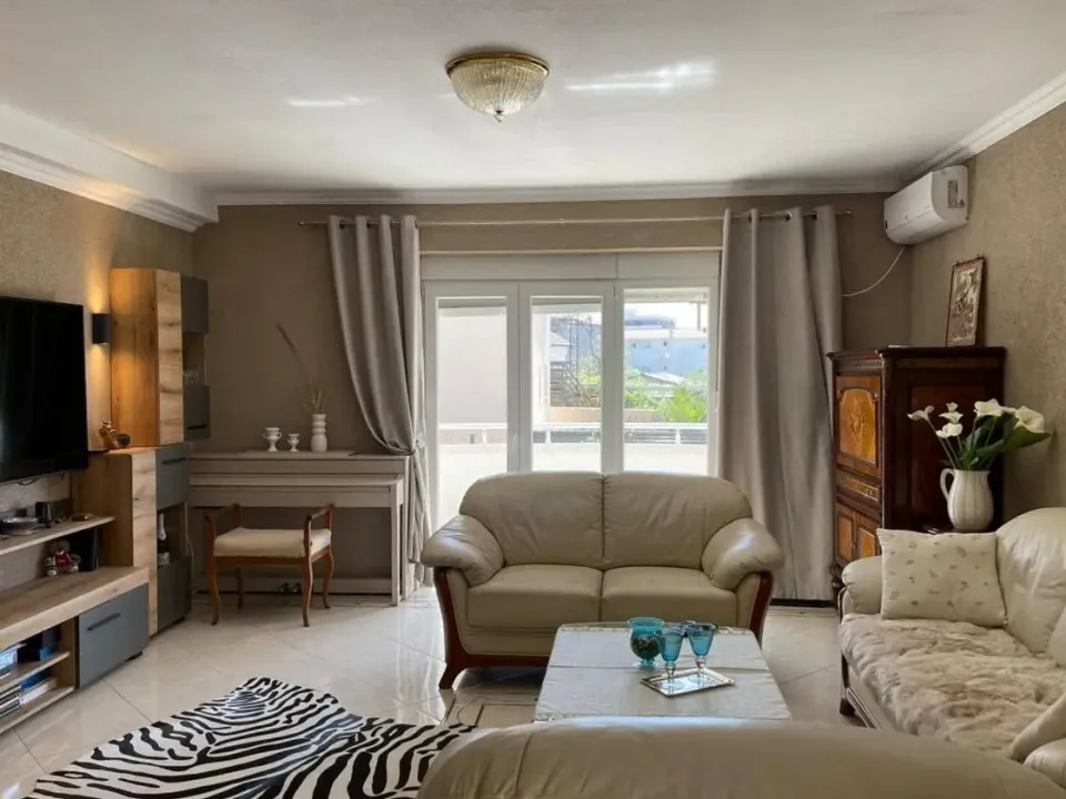 Sale, three bedroom apartment, 107m², Ilino, Bar