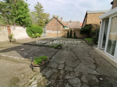 Prodaja, kuća, 416m², Sremska Mitrovica, Srbija - image 23