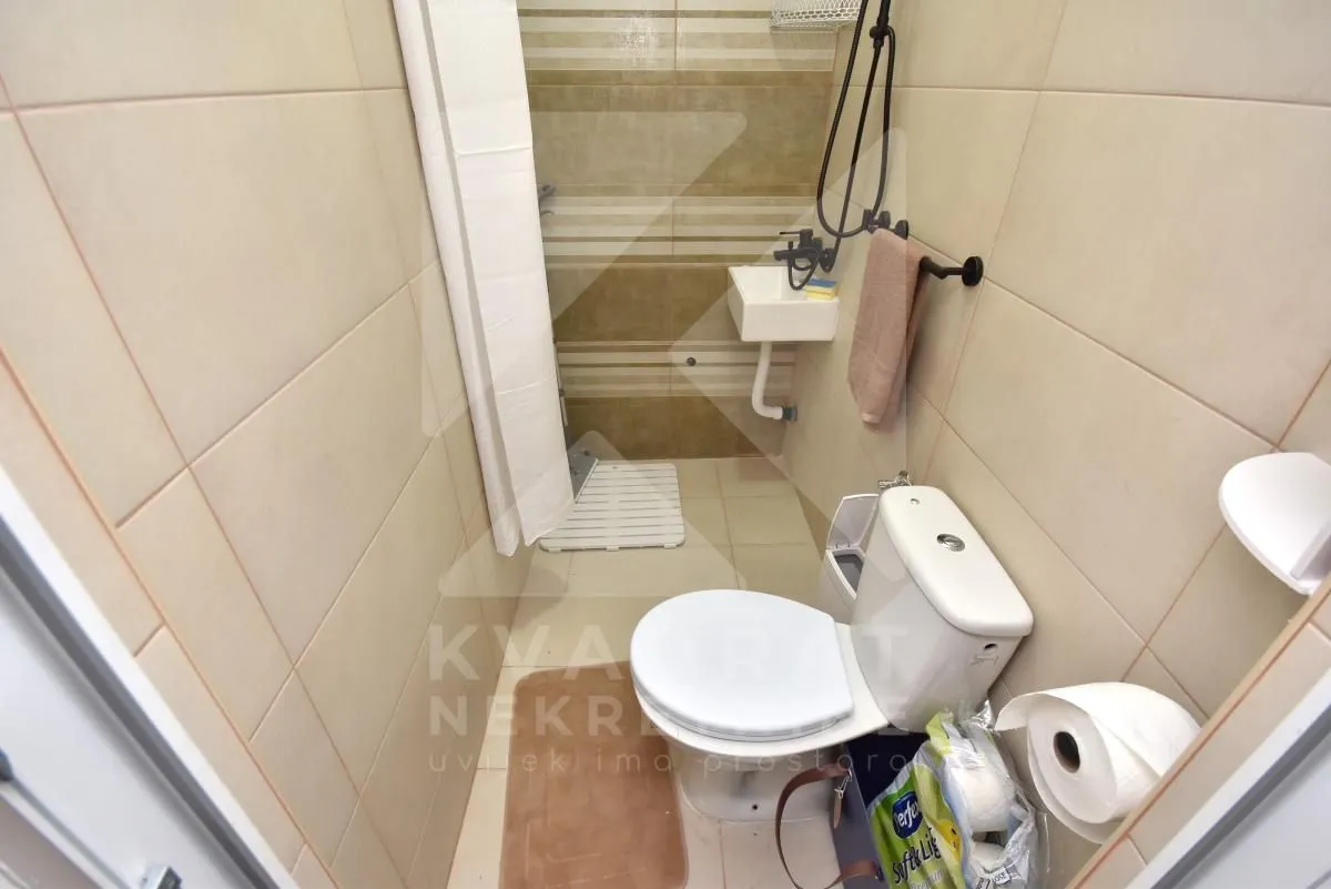 Izdavanje, garsonjera, 24m², Blok 9, Podgorica