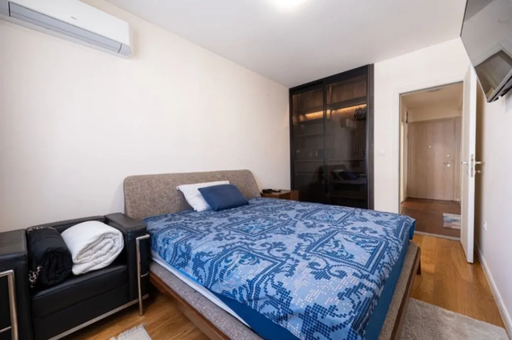 Prodaja, dvosoban stan, 68m², Central Point, Podgorica