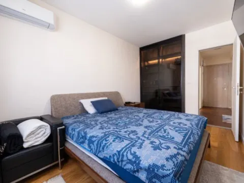 Prodaja, dvosoban stan, 68m², Central Point, Podgorica - image 3