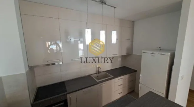 Izdavanje, dvosoban stan, 65m², Zagorič, Podgorica