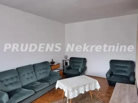 Izdavanje, dvosoban stan, 54m², Crveni Krst, Beograd