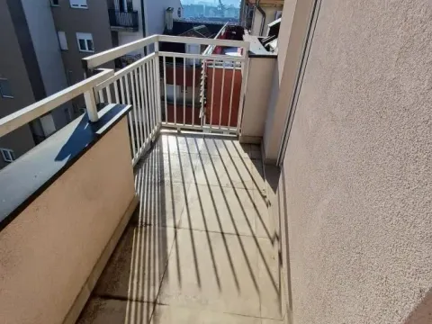 Sale, three bedroom apartment, 74m², Podbara, Novi Sad Sve Podlokacije - image 12