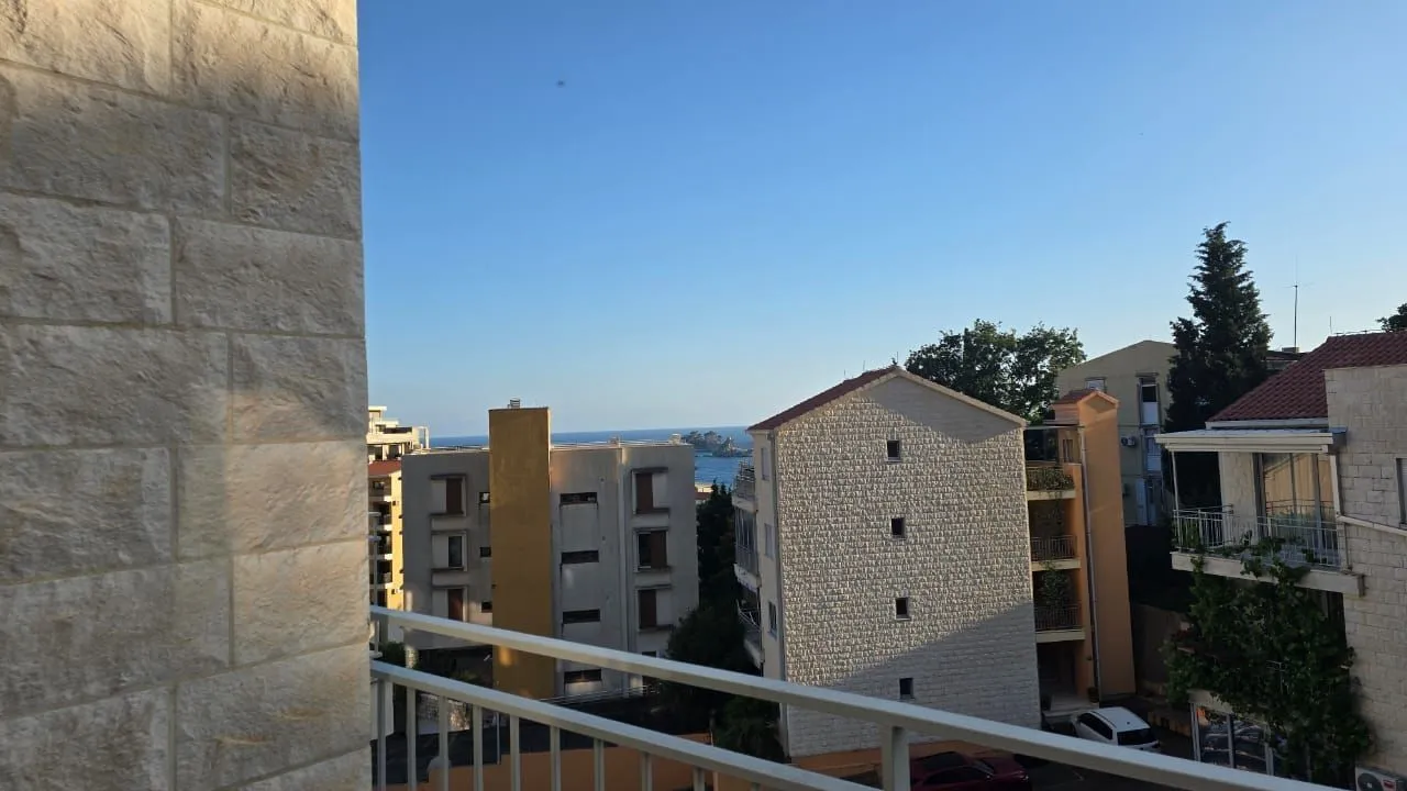Sale, one bedroom apartment, 50m², Petrovac, Budva