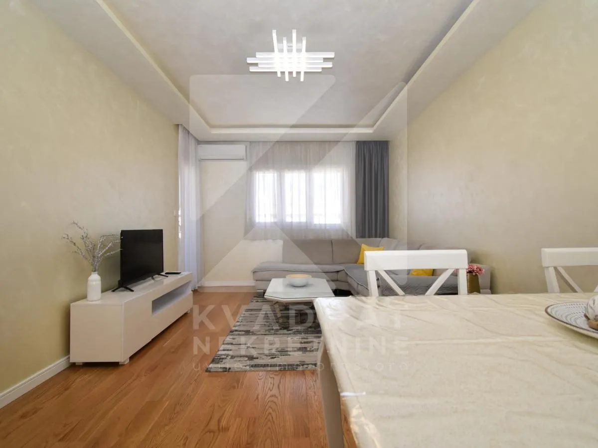 Rent, two bedroom apartment, 70m², Central Point, Podgorica