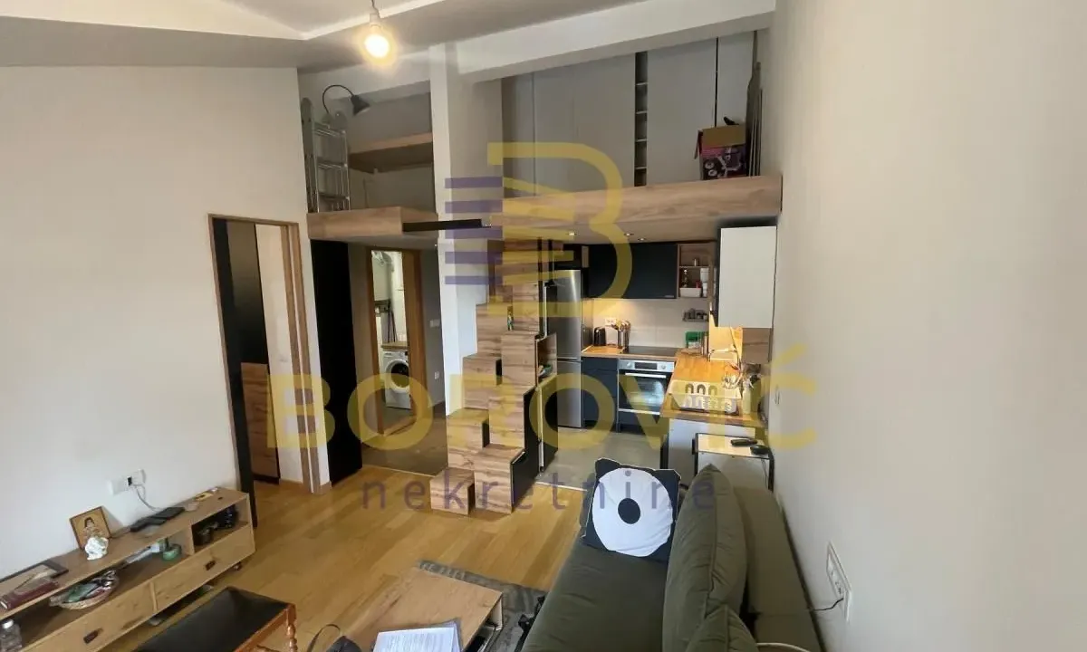 Prodaja, jednosoban stan, 45m², Zemun Sve Podlokacije, Beograd