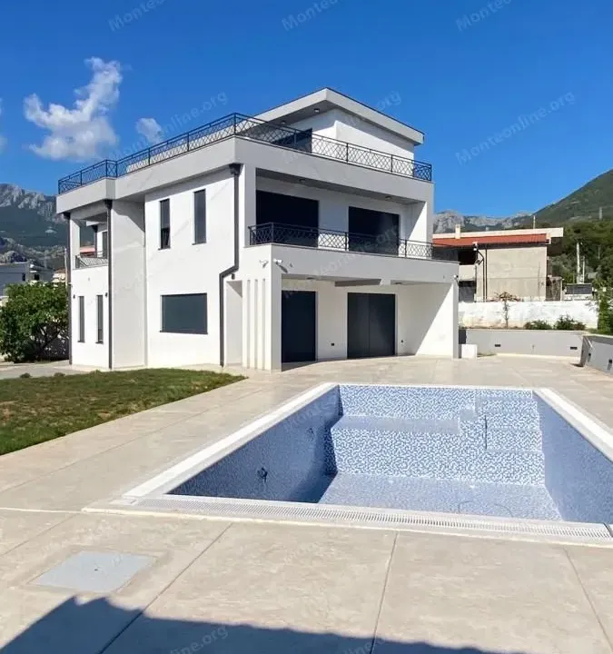 Prodaja, kuća, 385m², Bjeliši, Bar