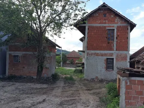 Prodaja, kuća, 294m², Majur, Jagodina - image 3