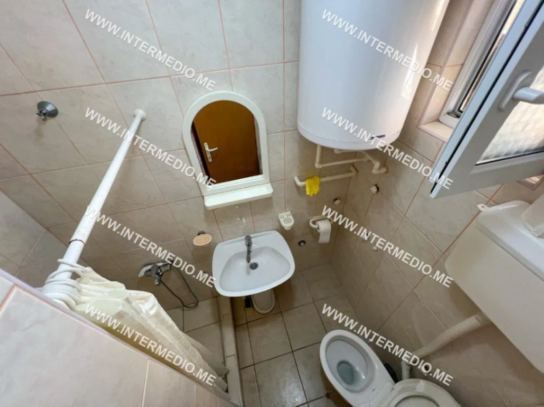 Prodaja, kuća, 180m², Kamenari, Herceg Novi