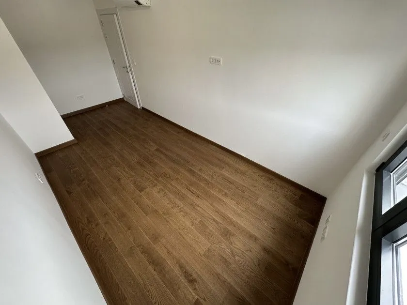 Prodaja, trosoban stan, 127m², Tološka šuma, Podgorica