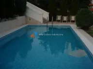 Izdavanje, četvorosoban stan, 250m², Savski Venac, Beograd - image 5