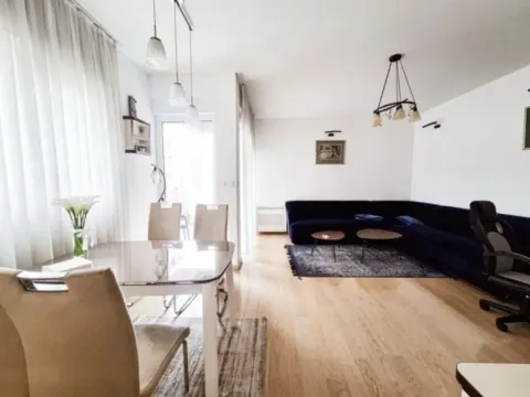 Rent, two bedroom apartment, 72m², City Kvart, Podgorica - image 3