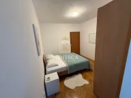 Daily-rent, one bedroom apartment, 50m², Centar, Tivat - image 6