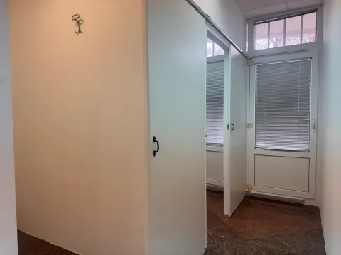 Sale, office space, 52m², Seljanovo, Tivat - image 3