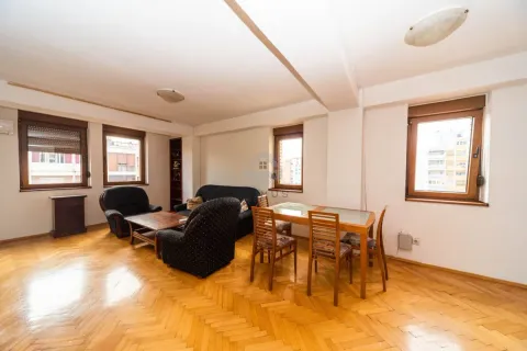 Rent, one bedroom apartment, 65m², Centar, Podgorica - image 2