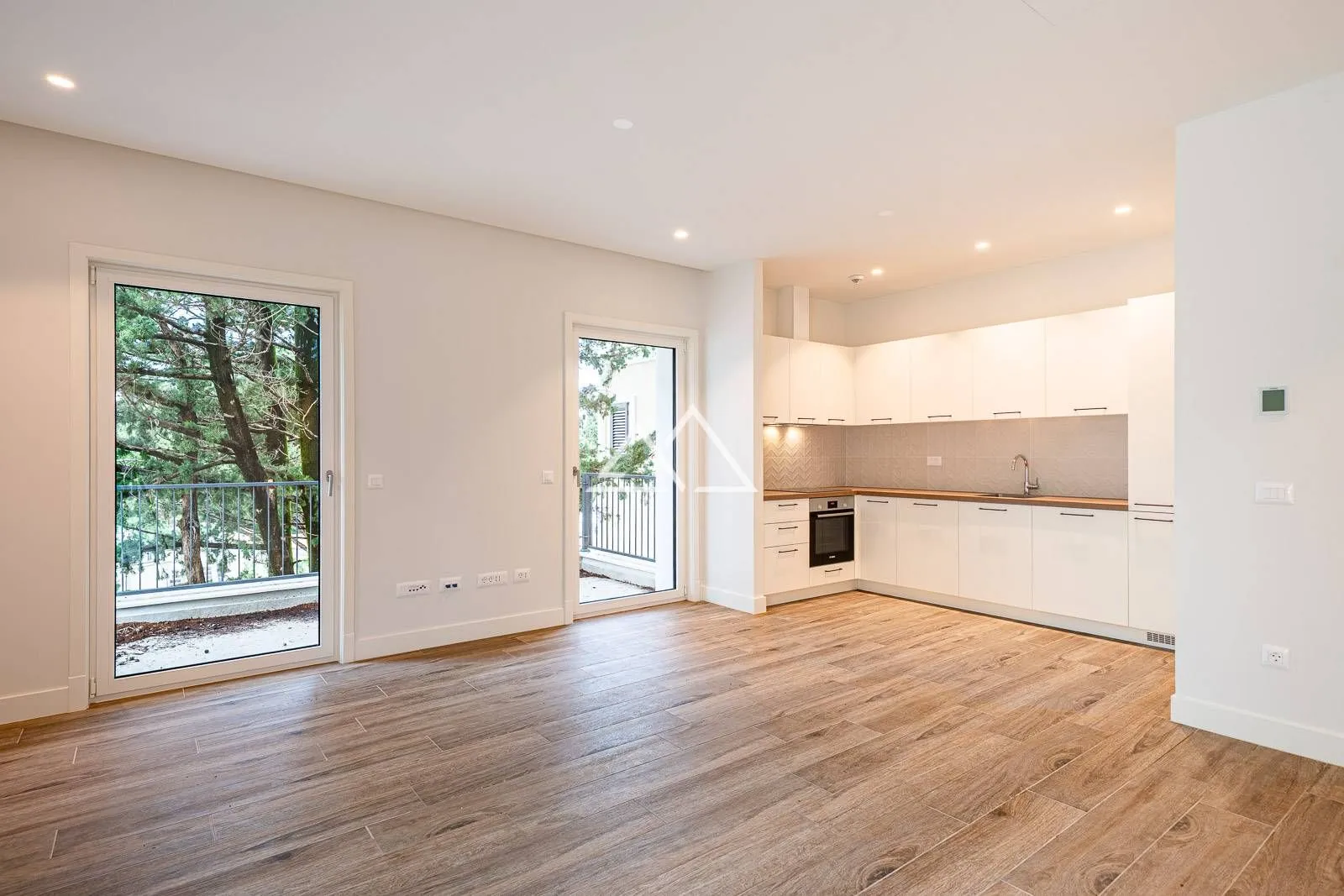 Prodaja, jednosoban stan, 65m², Luštica Bay, Tivat