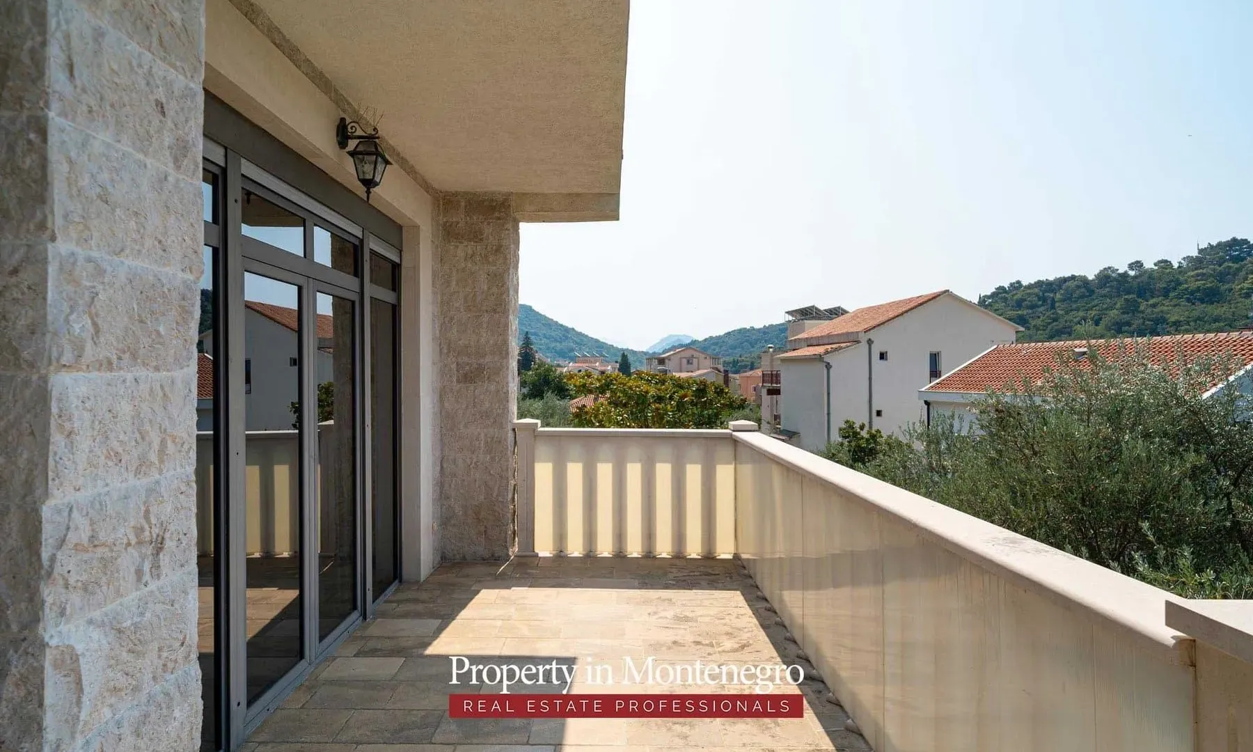 Sale, house, 971m², Petrovac, Budva