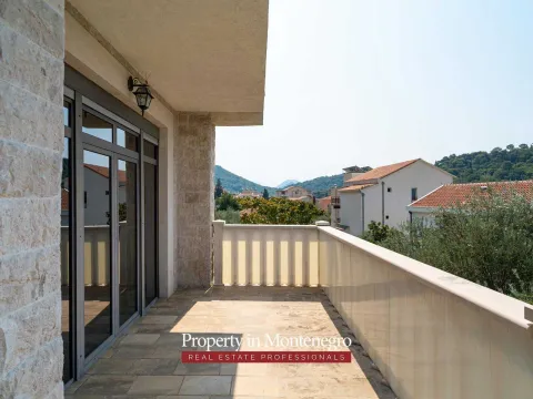Prodaja, kuća, 971m², Petrovac, Budva - image 62