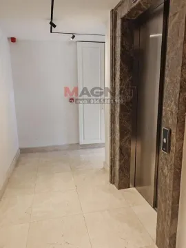 Prodaja, trosoban stan, 120m², Slavija, Vračar Sve Podlokacije - image 2