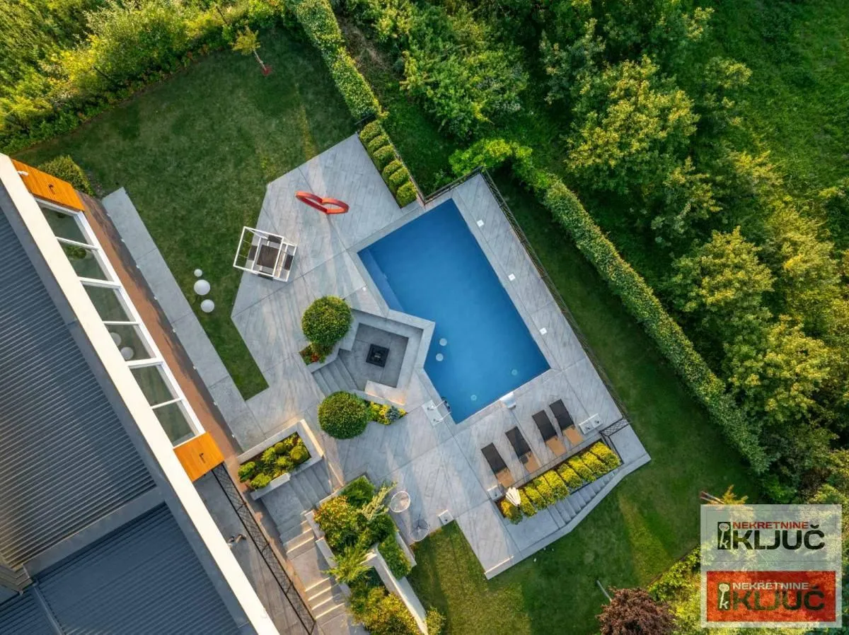 Rent, house, 300m², Sremski Karlovci, Novi Sad