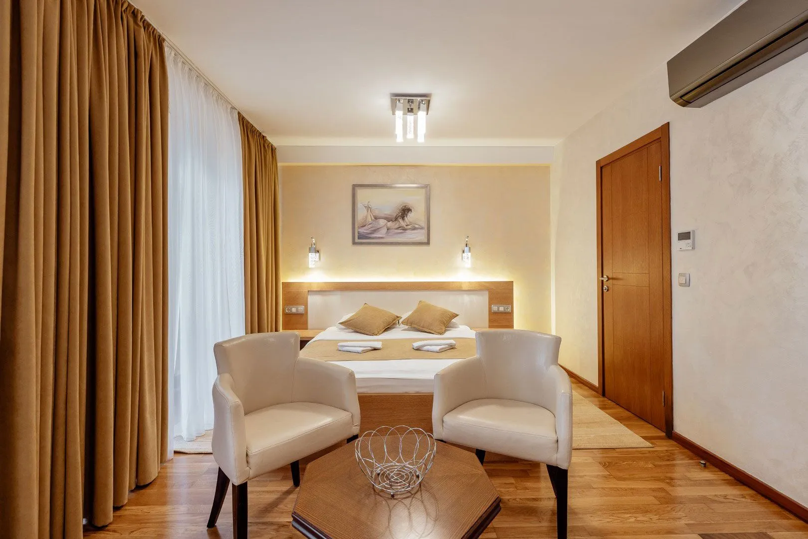 Prodaja, ugostiteljski objekat, 748m², Bijela, Herceg Novi