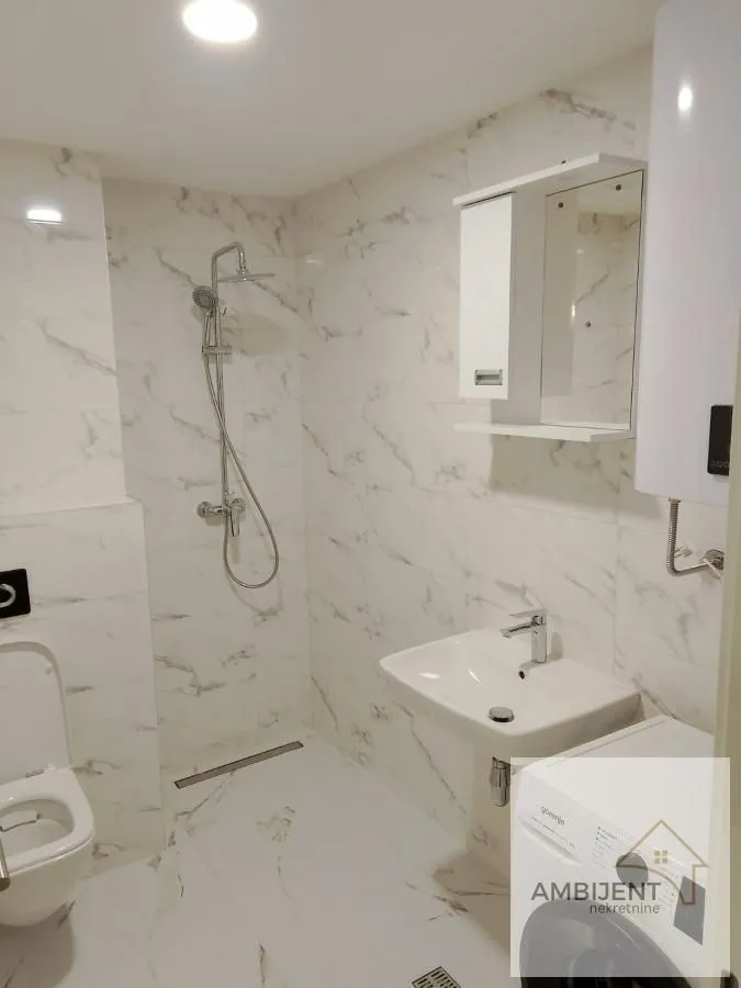 Rent, one bedroom apartment, 35m², Zemun Sve Podlokacije, Beograd