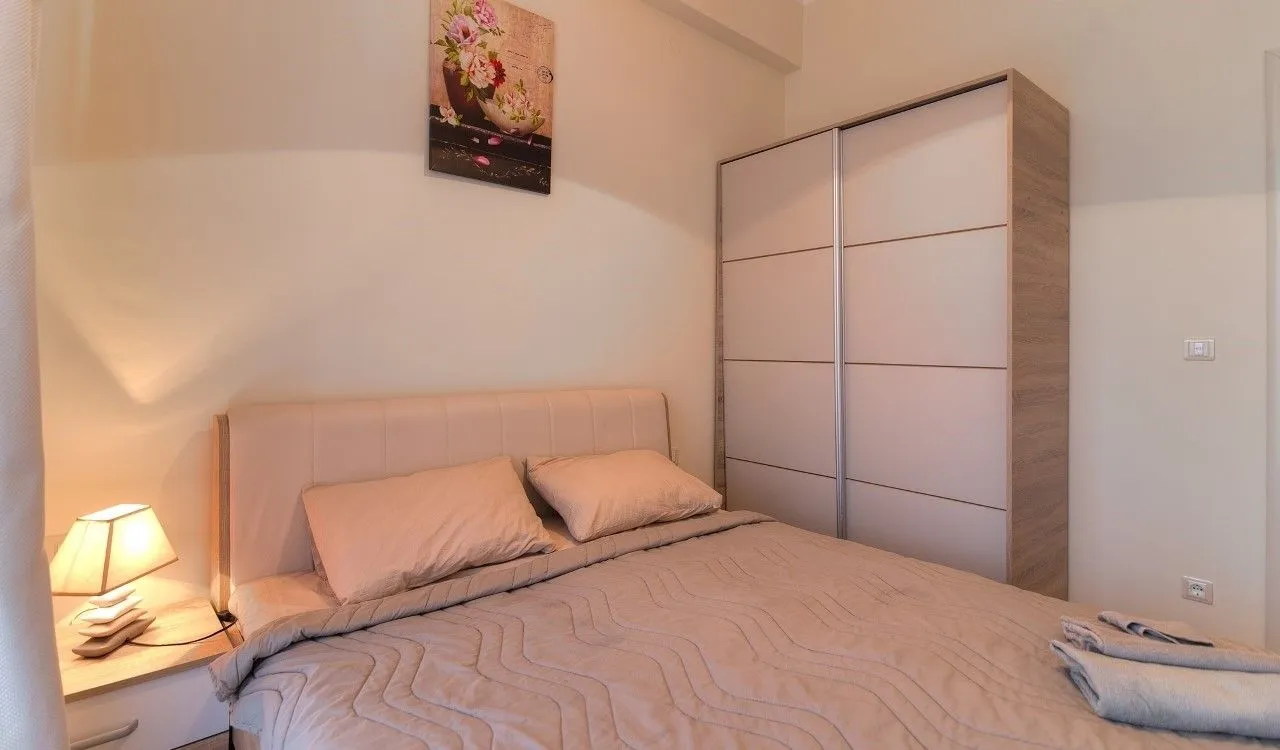 Prodaja, jednosoban stan, 44m², Zavala, Budva