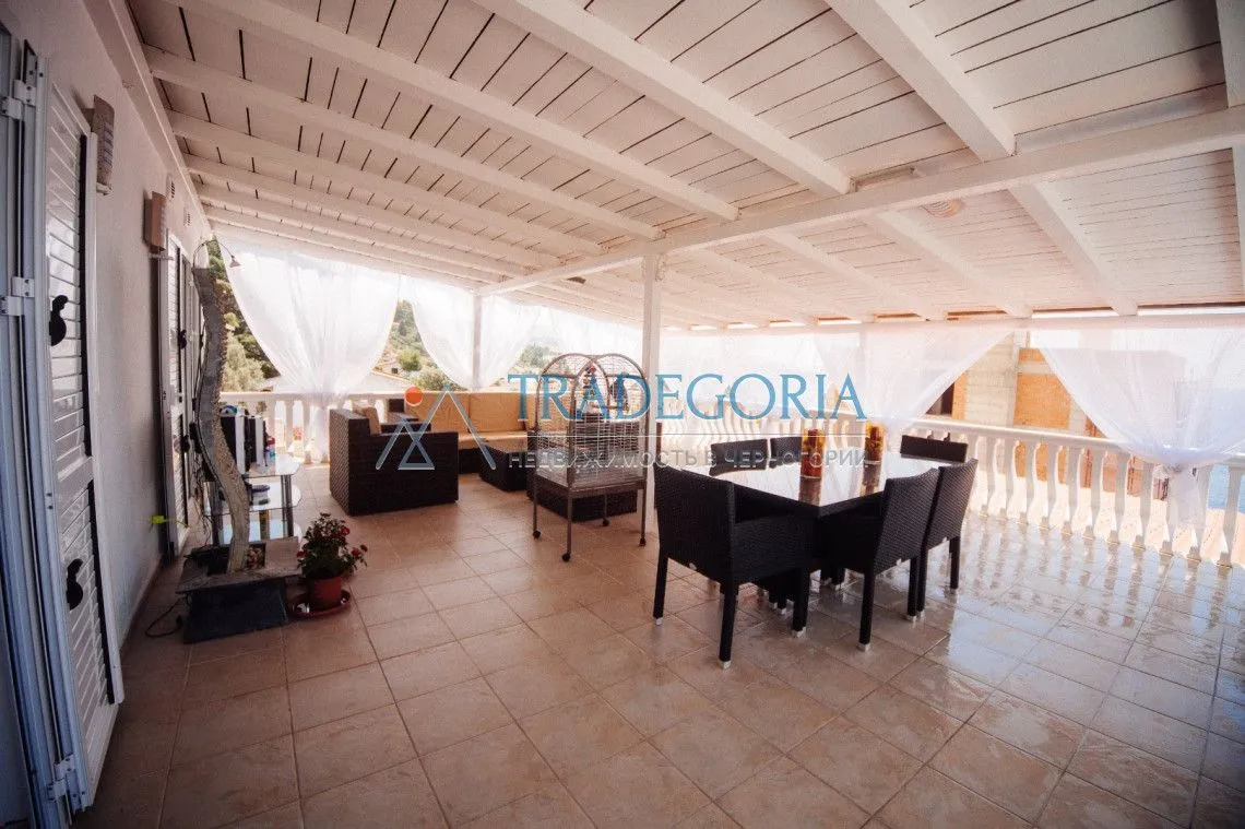 Prodaja, kuća, 265m², Dobra Voda, Bar