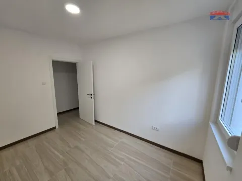 Izdavanje, dvosoban stan, 58m², Železnička Stanica, Novi Sad Sve Podlokacije - image 10
