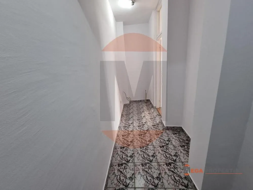 Sale, three bedroom apartment, 60m², Voždovac Sve Podlokacije, Beograd