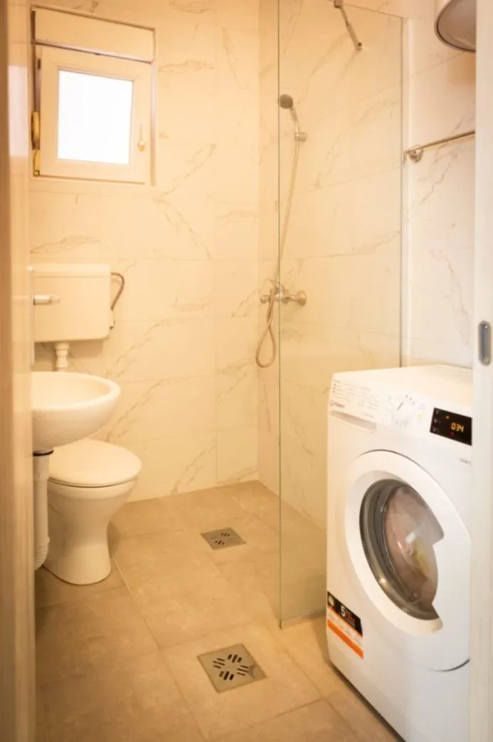  House for Sale, 285m2, Lazi, Budva