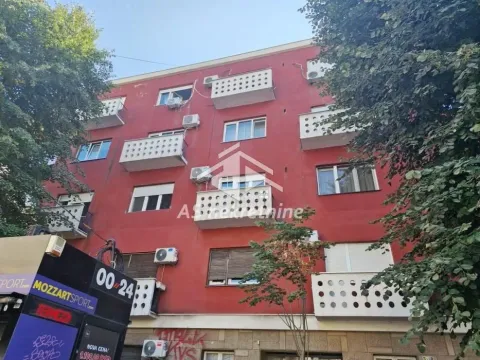Izdavanje, poslovni prostor, 72m², Kalenić Pijaca, Vračar Sve Podlokacije - image 20