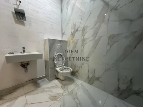 Izdavanje, trosoban stan, 66m², Blok 9, Podgorica - image 6