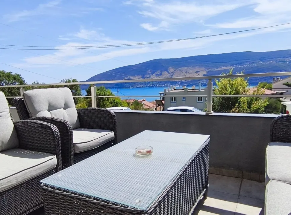 Rent, one bedroom apartment, 53m², Topla, Herceg Novi