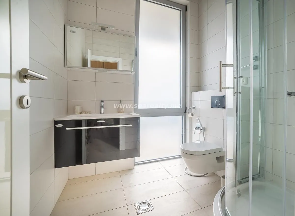 Prodaja, kuća, 280m², Tivat, Crna Gora