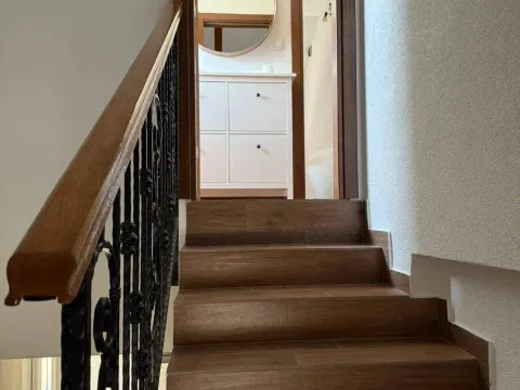 Izdavanje, jednosoban stan, 50m², Centar, Tivat - image 5