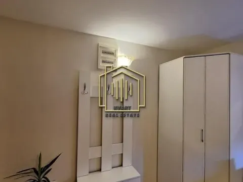 Izdavanje, dvosoban stan, 70m², Donja Gorica, Podgorica - image 8